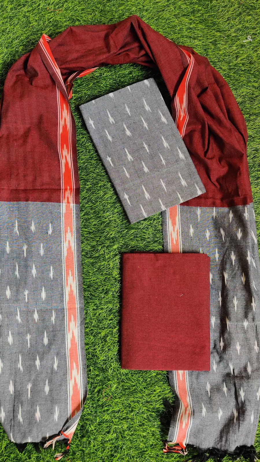 IKAT POCHAMPALLY UNSTITCHED SET (MARON AND GREY)